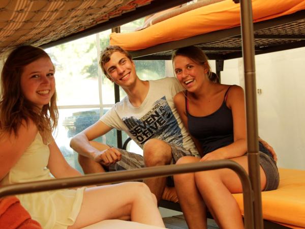 THE TENT - Youth Only - Buchung leider nur bis 30 Jahre möglich! : photo 5 de la chambre lit superposé dans tente dortoir mixte