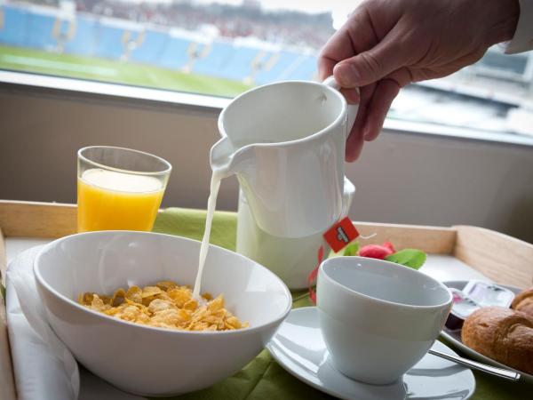 Headingley Lodge : photo 5 de la chambre chambre familiale (2 adultes et 2 enfants)