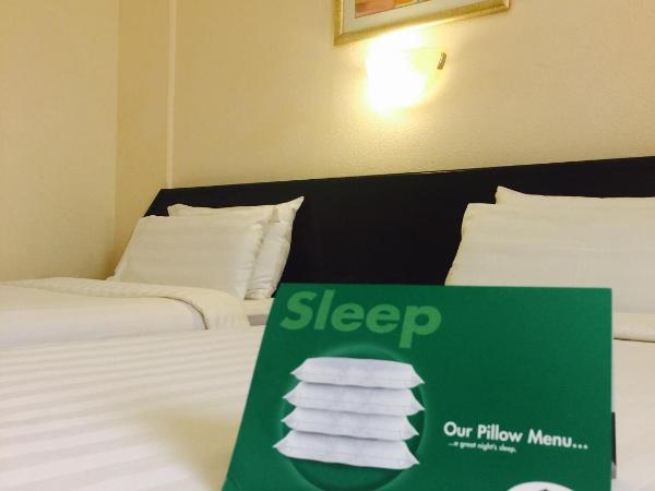 Hotel Al Madinah Holiday : photo 5 de la chambre chambre lits jumeaux