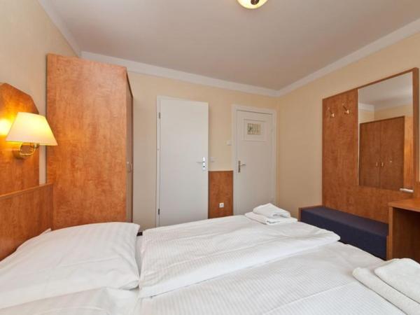 Hotel Wikinger Hof : photo 2 de la chambre chambre double standard