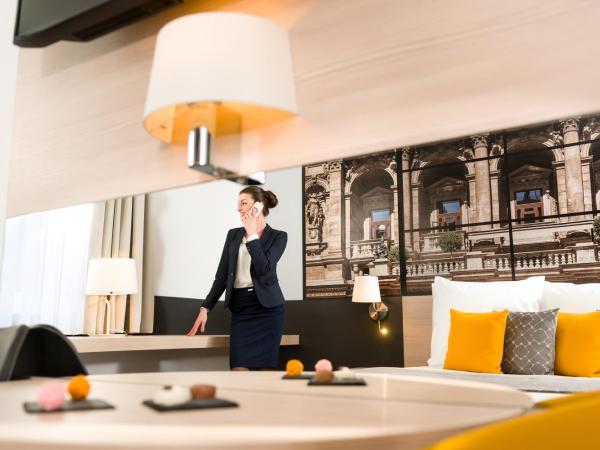 Mercure Budapest City Center : photo 4 de la chambre chambre supérieure avec accès au salon exécutif