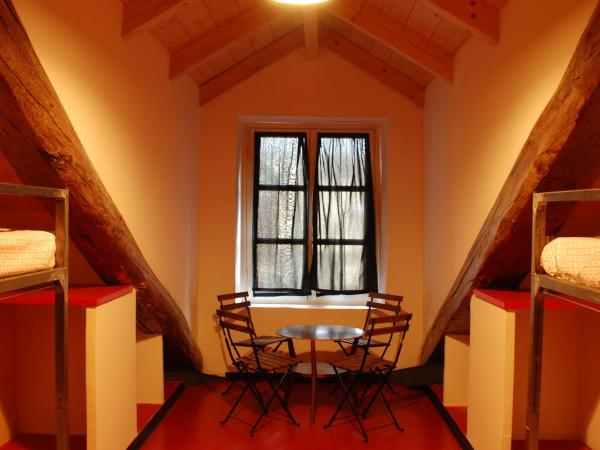 Attic Hostel Torino : photo 3 de la chambre lit dans dortoir mixte de 4 lits