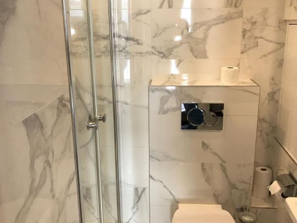 Grand Hotel Nouvel Opera : photo 2 de la chambre chambre double basique avec douche