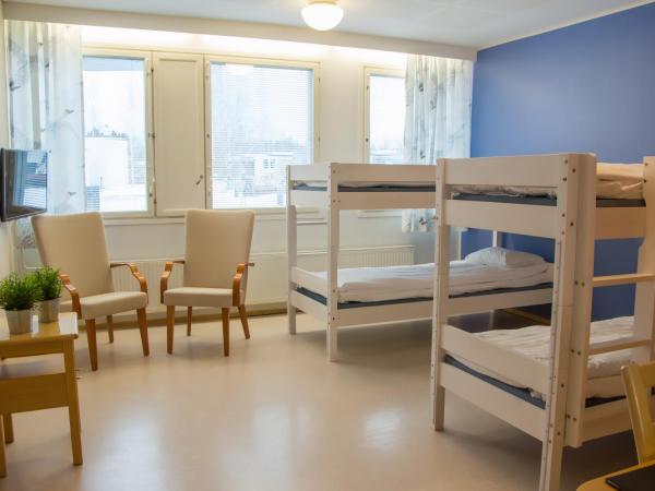 Spa Hostel Kunnonpaikka : photo 3 de la chambre quadruple room (with spa acess)