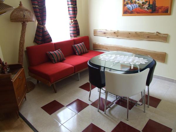 Hotel Diána : photo 4 de la chambre suite familiale