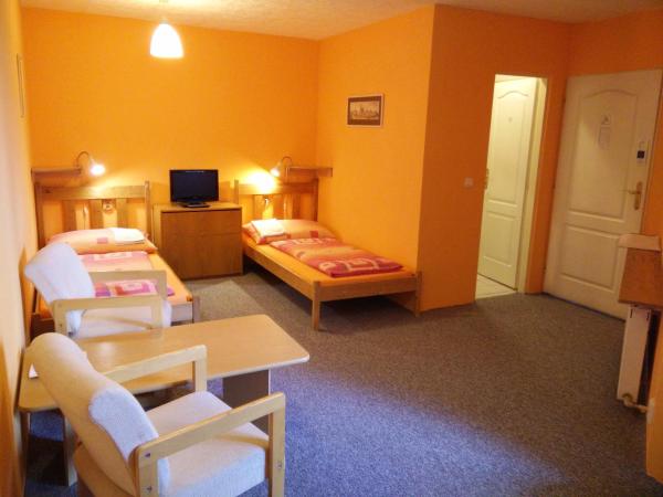 Pension Dobroucky : photo 5 de la chambre chambre triple