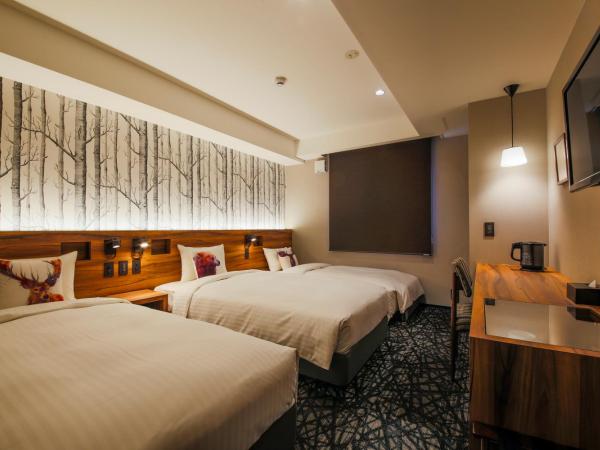 Hotel Code Shinsaibashi : photo 1 de la chambre chambre triple - non-fumeurs