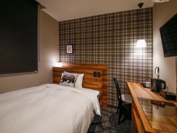 Hotel Code Shinsaibashi : photo 1 de la chambre chambre simple - non-fumeurs