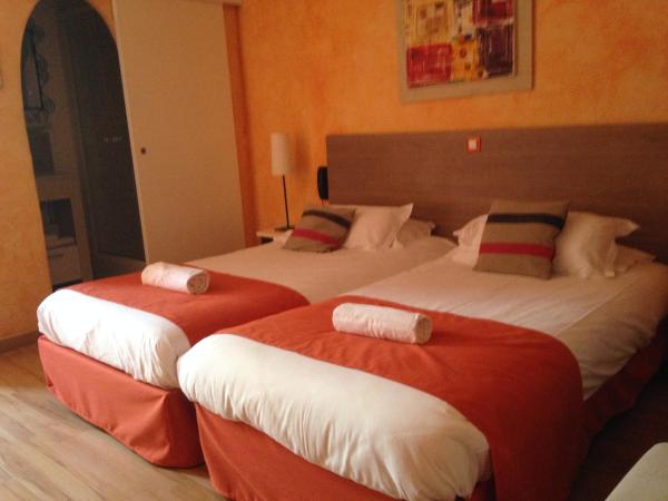 Hotel Cote Patio : photo 10 de la chambre chambre triple confort
