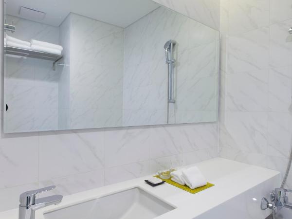 StayB Hotel Myeongdong : photo 4 de la chambre suite avec balcon