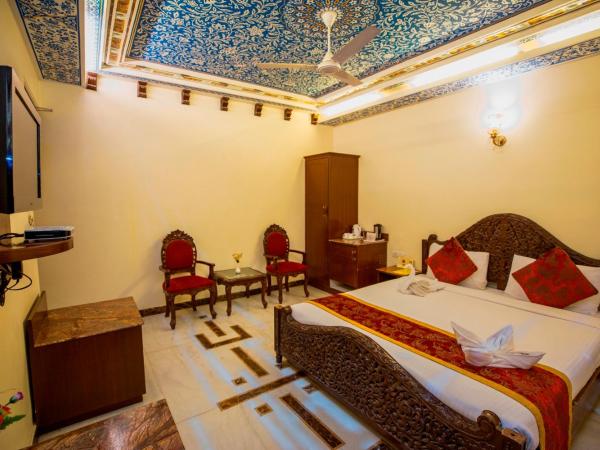 Nahargarh Haveli : photo 3 de la chambre suite royale