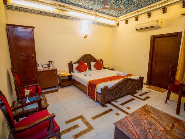 Nahargarh Haveli : photo 2 de la chambre suite royale