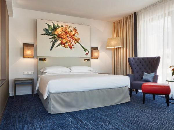 Hyatt Regency Amsterdam : photo 10 de la chambre chambre lit king-size deluxe - accès au club