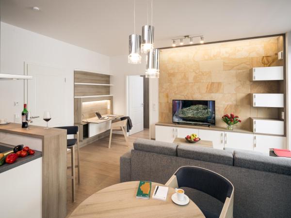 Residenz am Zwinger : photo 2 de la chambre 2 raum apartment mit 1 schlafzimmer