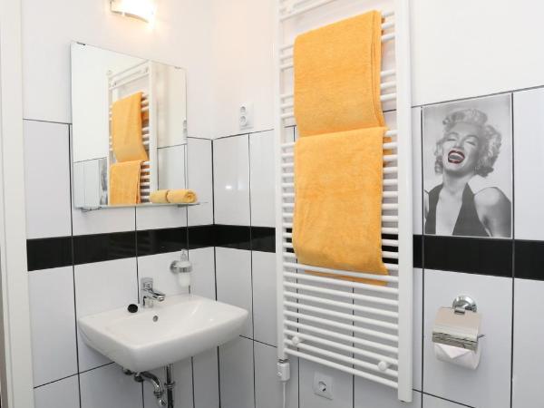 Mezzo Budapest : photo 7 de la chambre chambre double