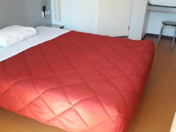 Premiere Classe Limoges Nord : photo 4 de la chambre chambre double