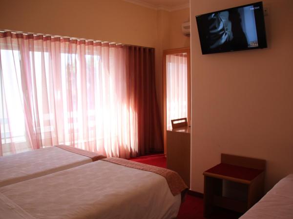 Hotel Quasar : photo 4 de la chambre chambre triple