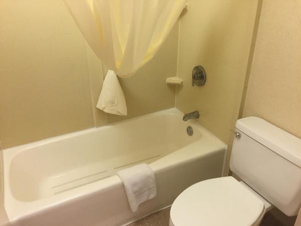 Days Inn & Suites by Wyndham Albuquerque North : photo 4 de la chambre chambre double - non-fumeurs