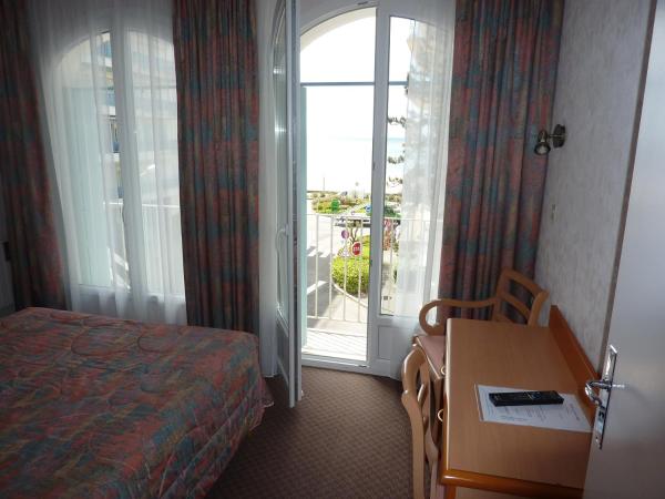 Hôtel La Concorde : photo 6 de la chambre chambre double supérieure - vue sur mer