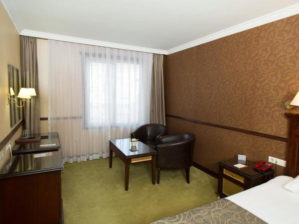 Topkapi Inter Istanbul Hotel : photo 4 de la chambre suite