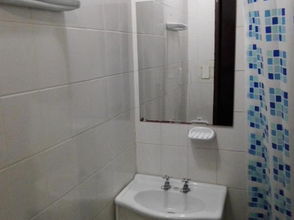 Hostal Namaste : photo 7 de la chambre chambre double avec salle de bains privative