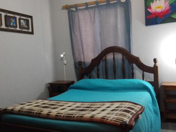 Hostal Namaste : photo 6 de la chambre chambre double avec salle de bains privative