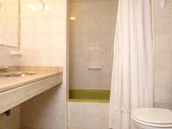 Apart Costa Azul : photo 6 de la chambre appartement familial