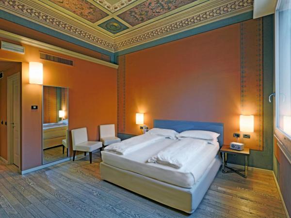 I Portici Hotel Bologna : photo 5 de la chambre chambre double deluxe