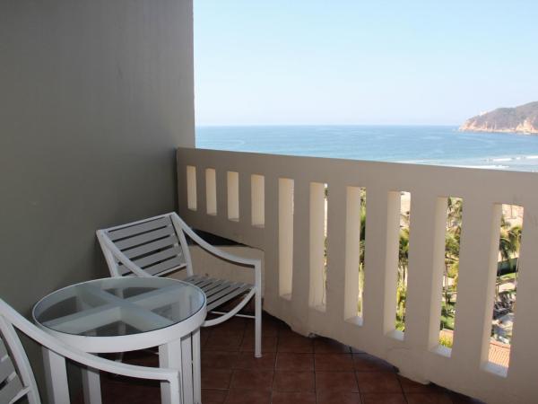 Princess Mundo Imperial Riviera Diamante Acapulco : photo 2 de la chambre hébergement princesa avec 2 lits doubles - vue sur océan