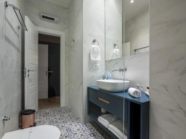 Zadera Accommodation : photo 7 de la chambre chambre double deluxe avec baignoire