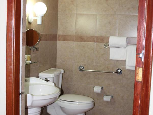 Best Western Majestic : photo 6 de la chambre chambre avec 2 lits doubles - accès aux personnes à mobilité réduite/non-fumeurs