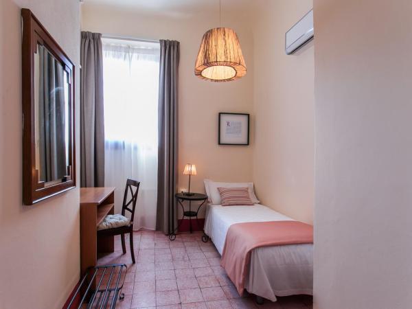 Hotel d'Azeglio Firenze : photo 2 de la chambre chambre simple confort