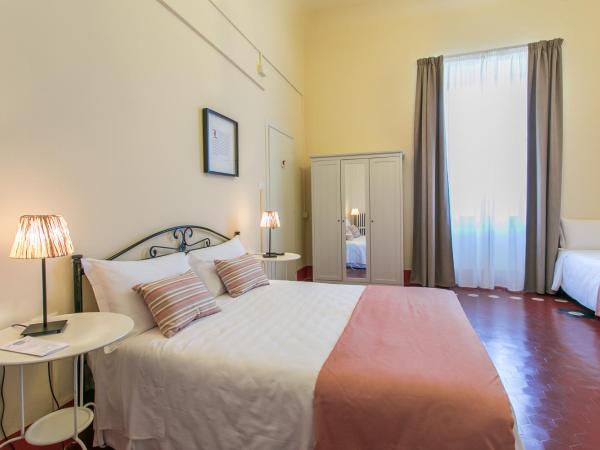 Hotel d'Azeglio Firenze : photo 5 de la chambre chambre quadruple confort