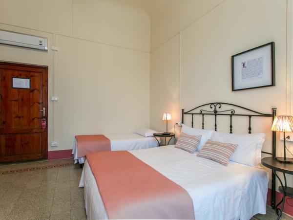 Hotel d'Azeglio Firenze : photo 5 de la chambre chambre triple confort