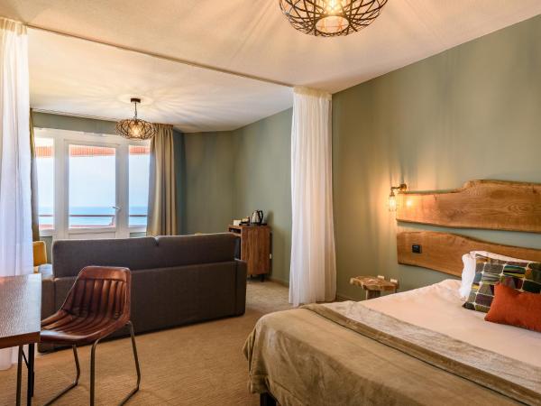 Baya Hotel : photo 6 de la chambre suite junior avec vue latérale sur l'océan 