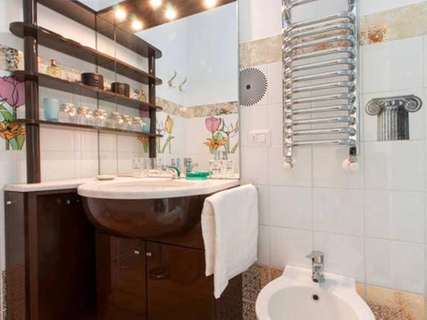 B&B Antico Cortile : photo 2 de la chambre chambre simple avec salle de bains privative