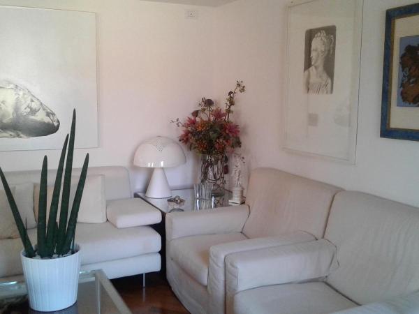 B&B Griffoni 7 : photo 9 de la chambre suite 1 chambre