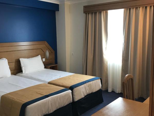 Hotel Do Chile : photo 1 de la chambre chambre double supérieure avec balcon