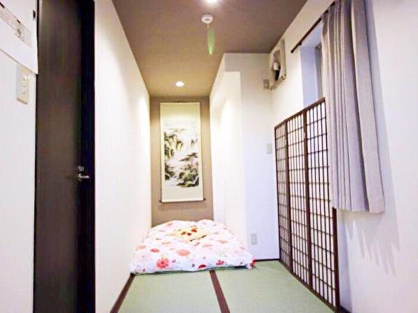 Osaka Nakayama Guesthouse : photo 1 de la chambre chambre familiale standard