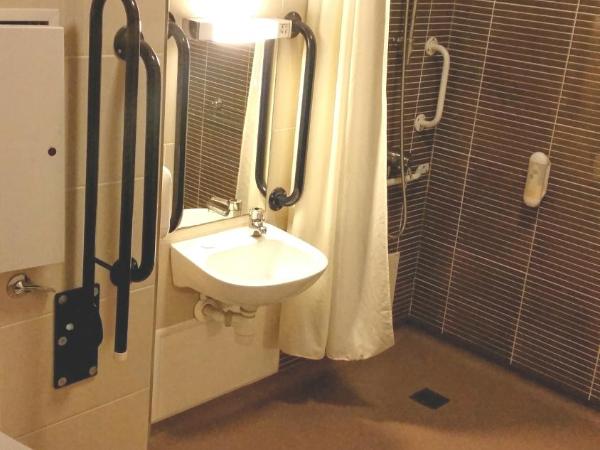 The Briar Rose Wetherspoon : photo 2 de la chambre chambre double - accessible aux personnes à mobilité réduite 