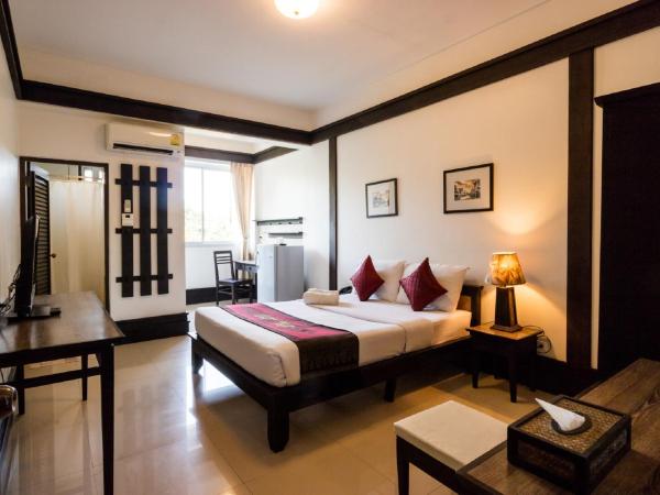 Sakulchai Place : photo 1 de la chambre chambre double ou lits jumeaux supérieure