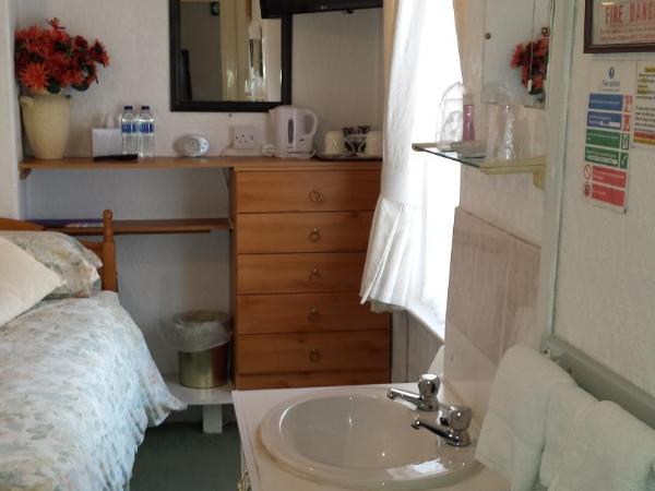The Hotel Wilmar : photo 1 de la chambre chambre lits jumeaux avec salle de bains privative