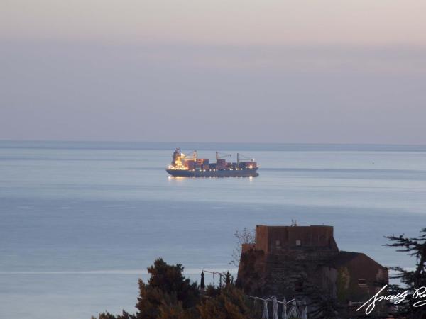 Le ginestre : photo 7 de la chambre chambre double - vue sur mer