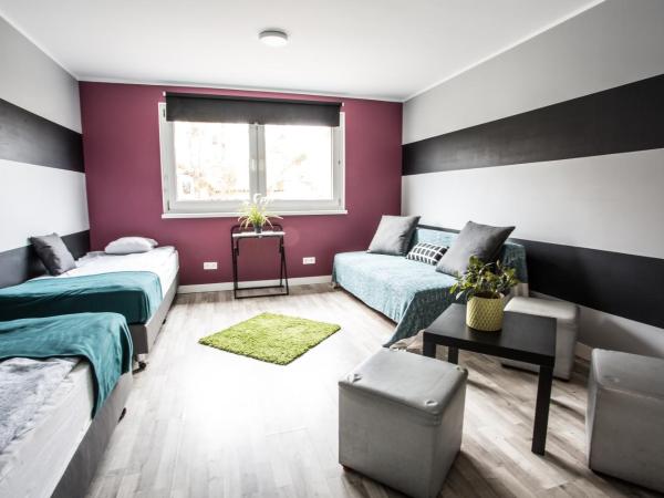 Tetris Sopot : photo 1 de la chambre chambre quadruple avec salle de bains privative