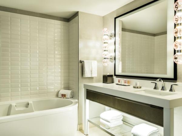 Planet Hollywood Resort & Casino : photo 4 de la chambre hébergement ultra hip avec lit king-size - fumeurs