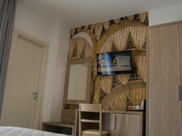 Residence Hotel Albachiara : photo 4 de la chambre chambre double sans cuisine 
