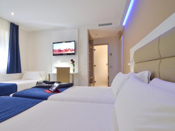 Hotel Miau : photo 2 de la chambre chambre triple