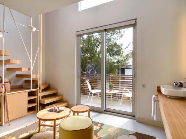 Coco-Mat Hotel Nafsika : photo 8 de la chambre suite loft