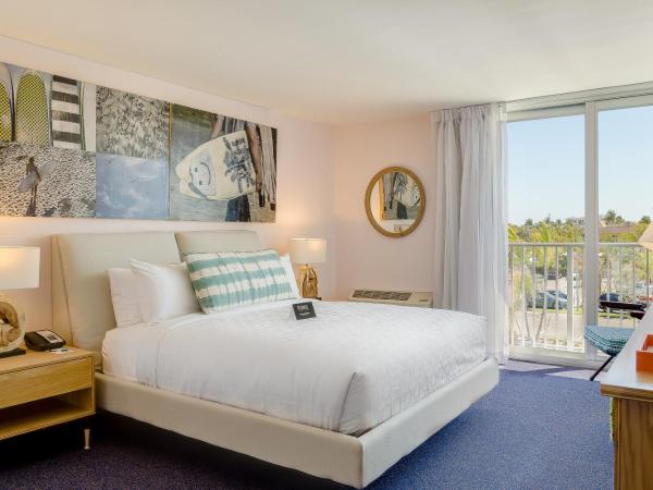 Plunge Beach Resort : photo 3 de la chambre chambres king avec vue sur le complexe