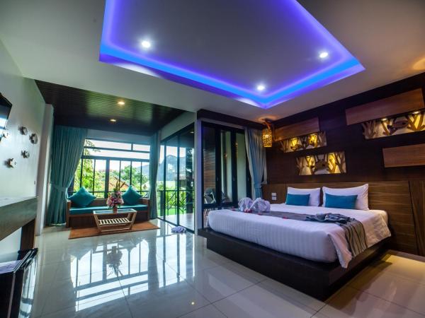 ChaoKoh Phi Phi Hotel and Resort- SHA Extra Plus : photo 1 de la chambre suite deluxe - vue sur mer